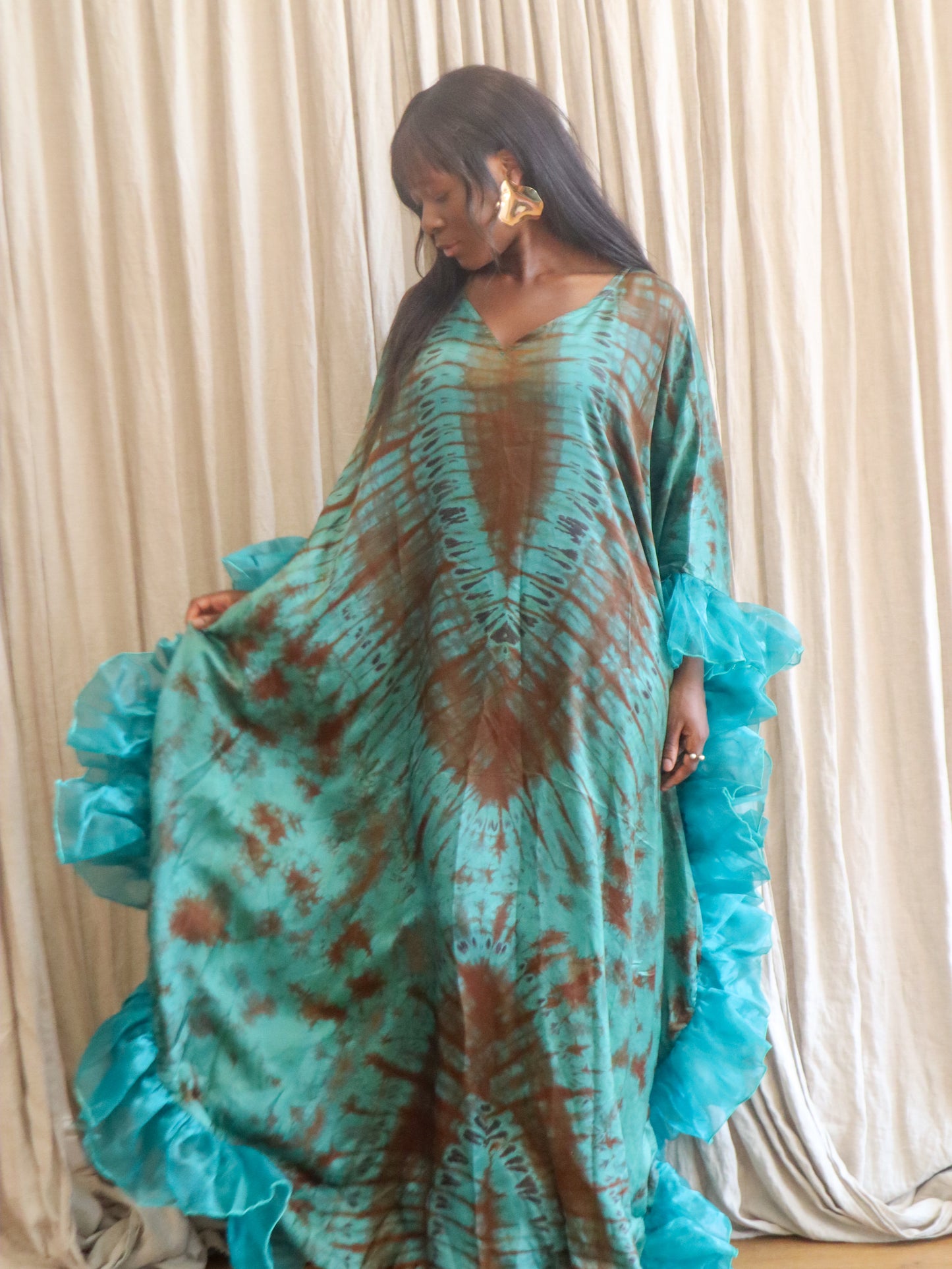 Blue and brown Esther - Bubu