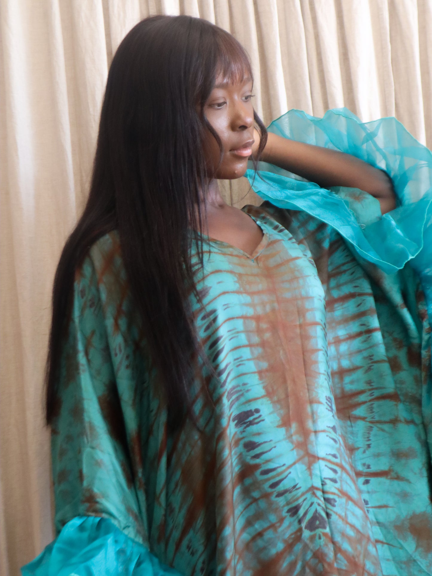 Blue and brown Esther - Bubu